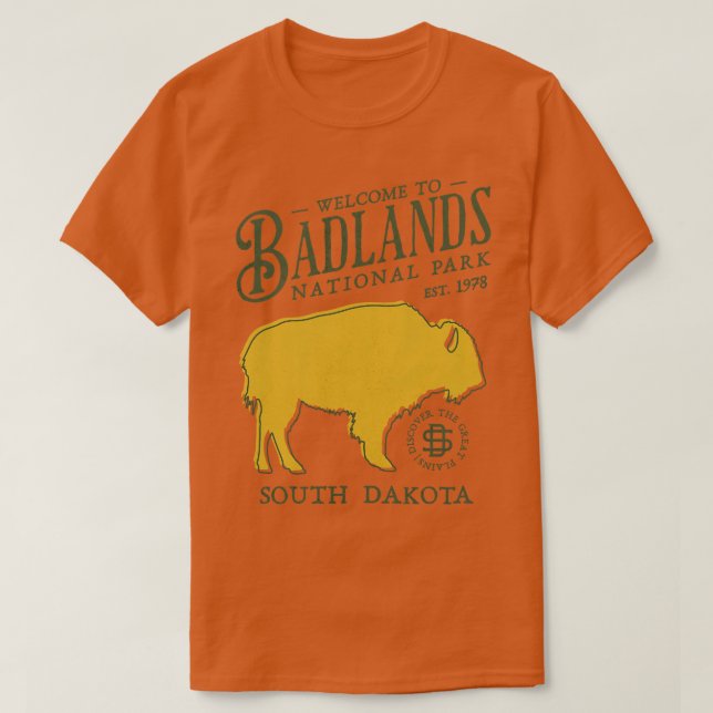 Badlands National Park South Dakota Bison Hiking C T-Shirt (Design Front)