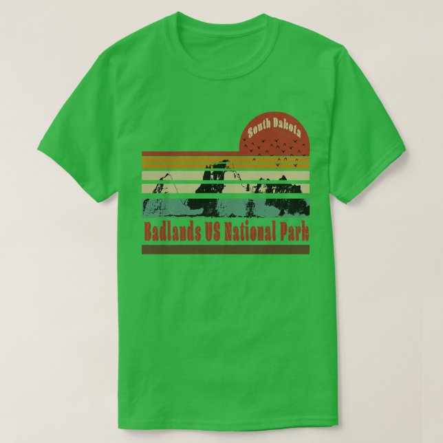 Badlands US National Park South Dakota Distressed  T-Shirt (Design Front)