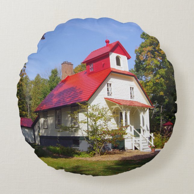 Baileys Harbor Rear Range Light round pillow (Front)