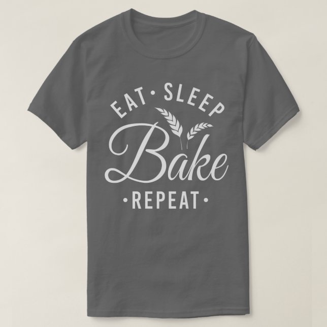 Bake Baking  T-Shirt (Design Front)