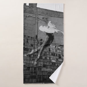 BALLERINA IN WHITE DRESS MURAL BATH TOWEL
