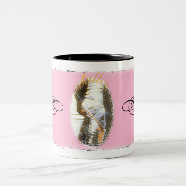 Ballet Pointe Shoe with Pink Mug (Center)