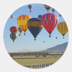 Ballooning Classic Round Sticker