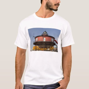 BALTIMORE, MARYLAND. USA. Seven-Foot Knoll T-Shirt