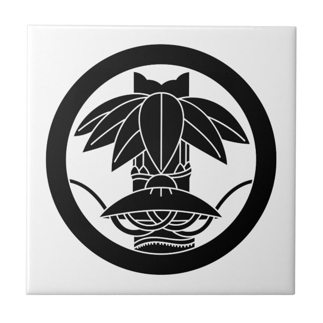 Bamboo and sedge hat in circle tile (Front)