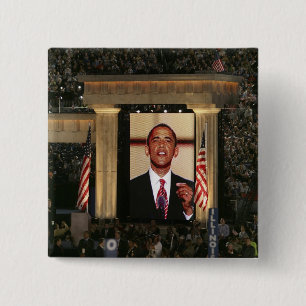Barak Obama speaks at the last night of the 15 Cm Square Badge