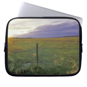 Barbed Wire Fenceline in northeastern Montana Laptop Sleeve