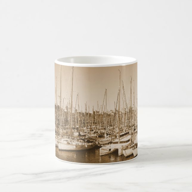 Barcelona Harbour - Sailboats - Mug (Center)