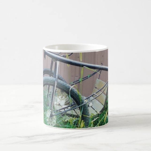Barn Cat Mug (Center)