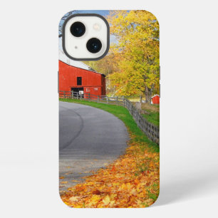 Barn in Fall iPhone 13 Case