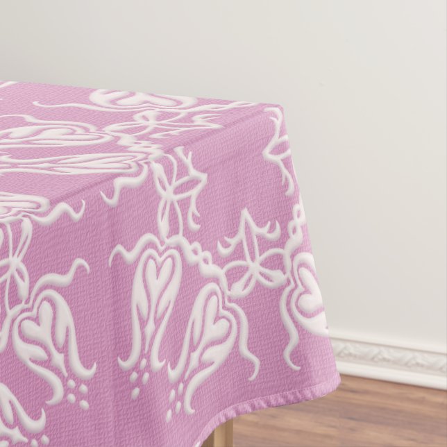 baroque floral pattern tablecloth (In Situ)
