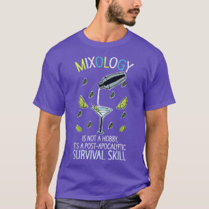 Bartender Mixologist Cocktails Bar Drinks Design T-Shirt