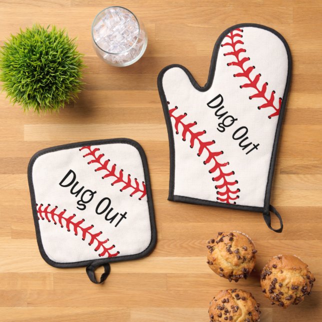 Baseball Design Oven Mitt & Pot Holder Set (Top Down)