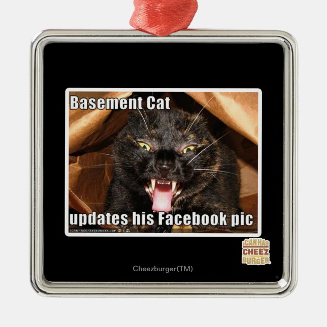 Basement Cat Metal Tree Decoration (Front)