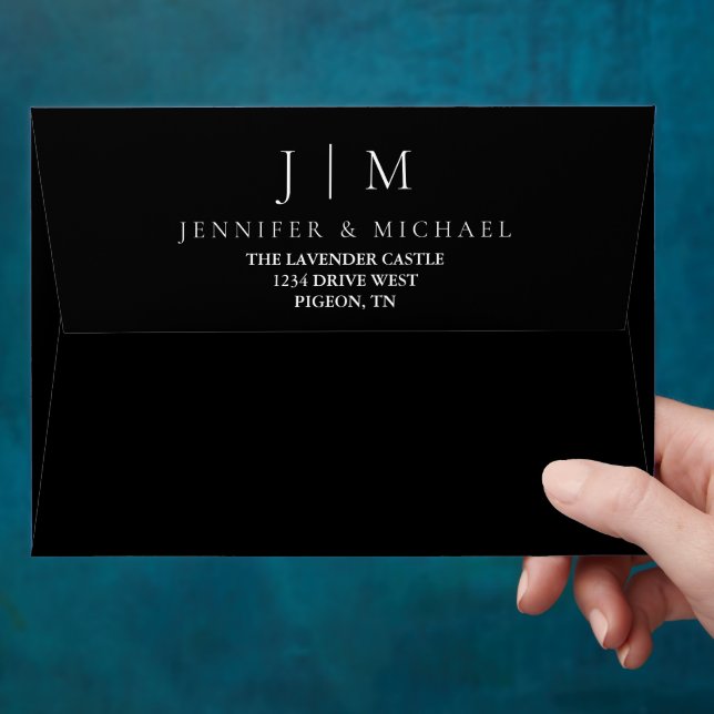 Basic Formal Black Modern Minimalist Wedding Envelope (Hand)