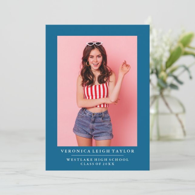 BASIC MINIMALIST PHOTO GRADUATION ANNOUNCEMENT (Standing Front)