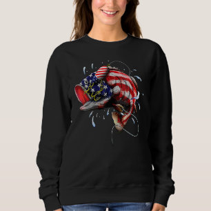Bass Fishing Us Flag 4th July Fish Angler Dad Fath Sweatshirt