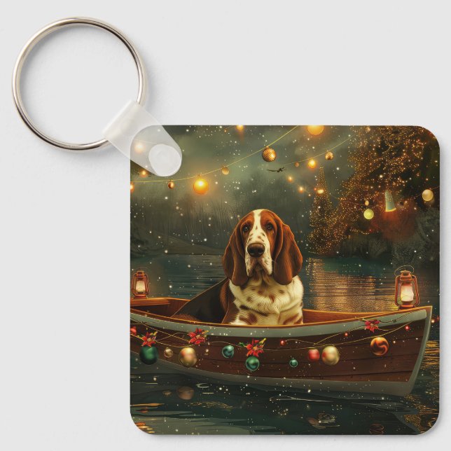 Basset Hound Christmas Festive Voyage Key Ring (Front)