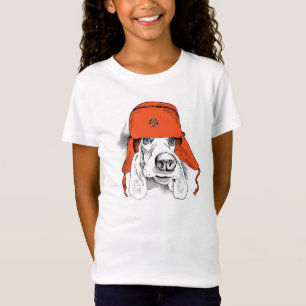 Basset Hound   Red Ushanka Hat T-Shirt