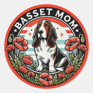 Basset Mom                                         Classic Round Sticker
