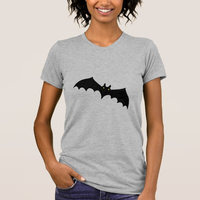 Bat halloween        T-Shirt (Front)