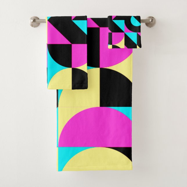 Bauhaus Inspired Geometric Pattern  Bath Towel Set (Insitu)