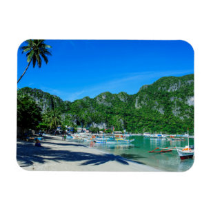 Bay Of El Nido Beach Magnet
