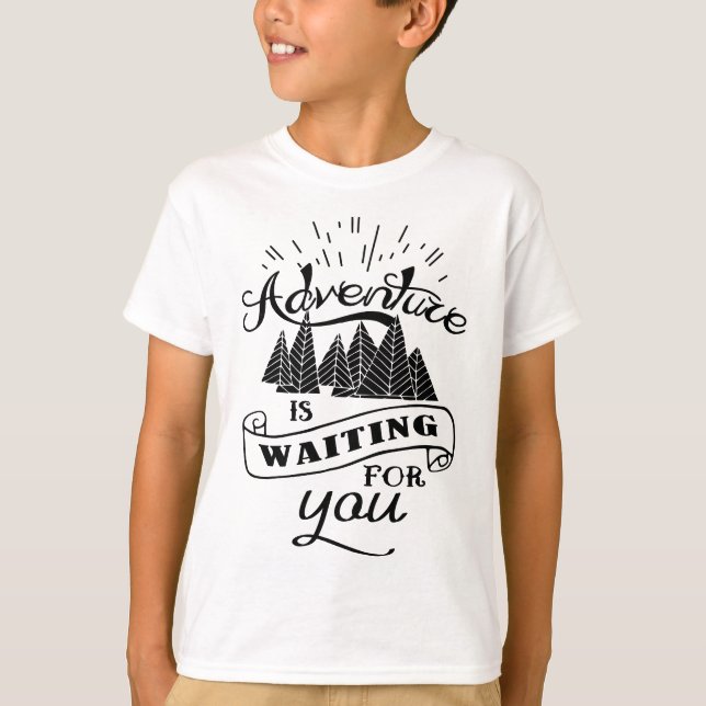 Be adventurous! Boys' T-Shirt (Front)