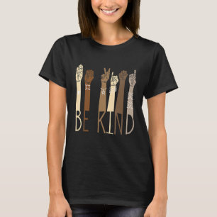 Be Kind Sign Language Hand Talking Teachers Interp T-Shirt