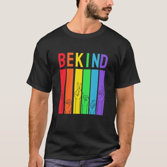 Be Kind Sign Language Hand Talking Teachers Interp T-Shirt (Front)