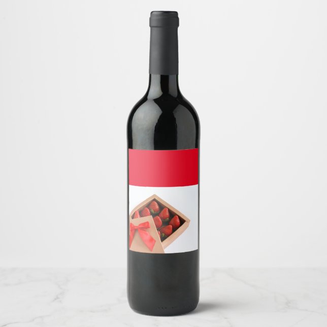 Be my Valentine Strawberry red bow box  Wine Label (Front)