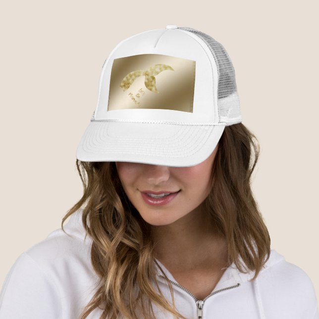 Be the golden mermaid trucker hat (In Situ)