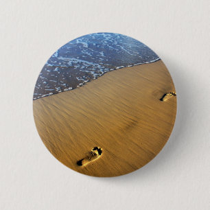 Beach Footsteps 6 Cm Round Badge