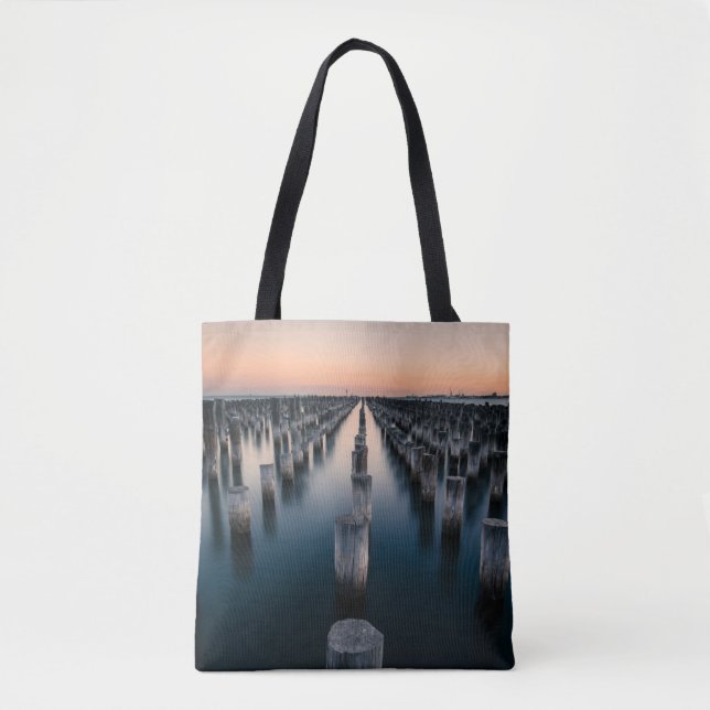 Beach post lot tote bag (Front)