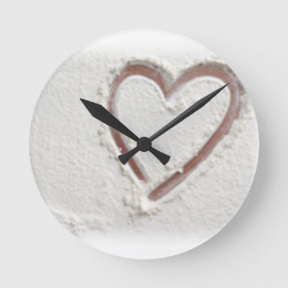 Beach Sand Heart Valentine Round Clock