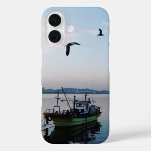  beach scenery iPhone 16 case