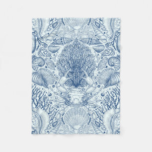 Beach treasures, seashells, crab, corals and seawe fleece blanket