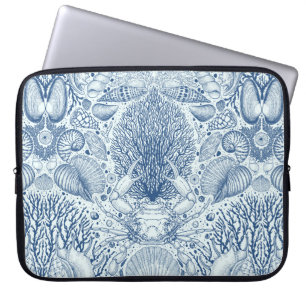 Beach treasures, seashells, crab, corals and seawe laptop sleeve