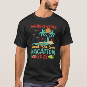 Beach Vacation 2022 Retro Honolulu Hawaii Waikiki T-Shirt