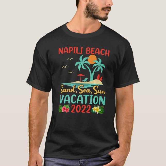 Beach Vacation 2022 Retro Sunset Hawaii Napili Bea T-Shirt (Front)
