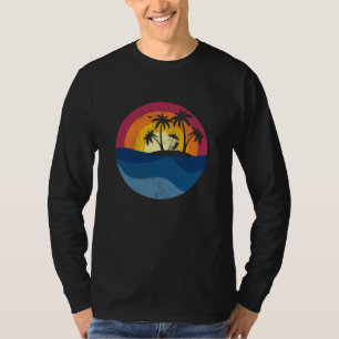 beach vacation gift vintage sea sunset T-Shirt