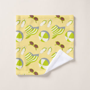 Beach vacay pattern with sunglasses and sun hat wash cloth