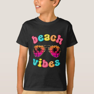 Beach Vibes Summer Sungles Retro Cute Girl Women K T-Shirt