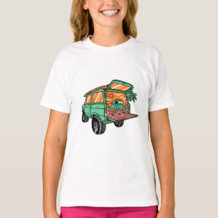 Beach View in the Car Illustration summer fun T-Shirt