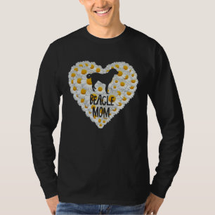 Beagle Dog Mom on Love Heart White Daisy Flowers T-Shirt