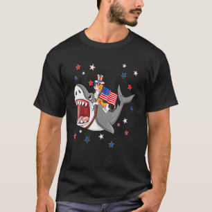Beagle Shark 4th Of July Dog Mum Dad Puppy T-Shirt