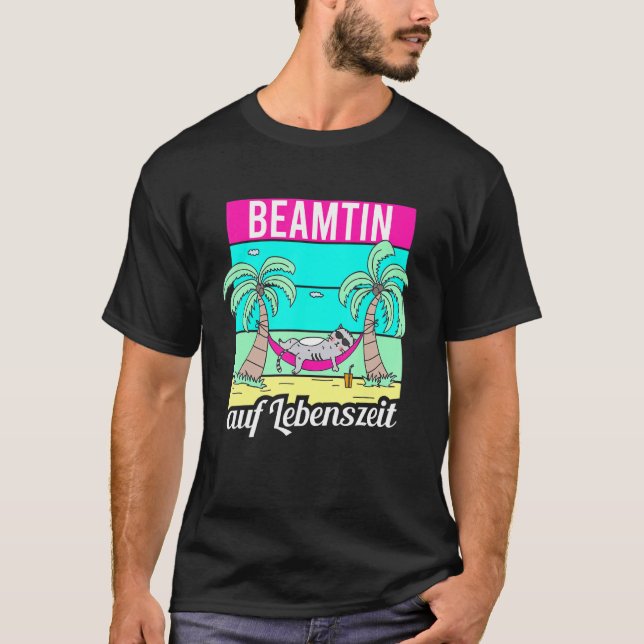 Beamtin Auf Lebenszeit Cat Hammock Beamtin 4 Life  T-Shirt (Front)