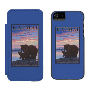 Bear and Cub - Katmai, Alaska Incipio Watson™ iPhone 5 Wallet Case