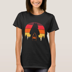 Bear Campfire Camp Retro Sunset Camping T-Shirt