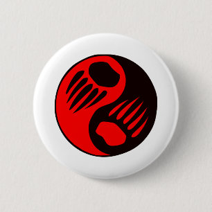 Bear Claw Yin Yang 6 Cm Round Badge